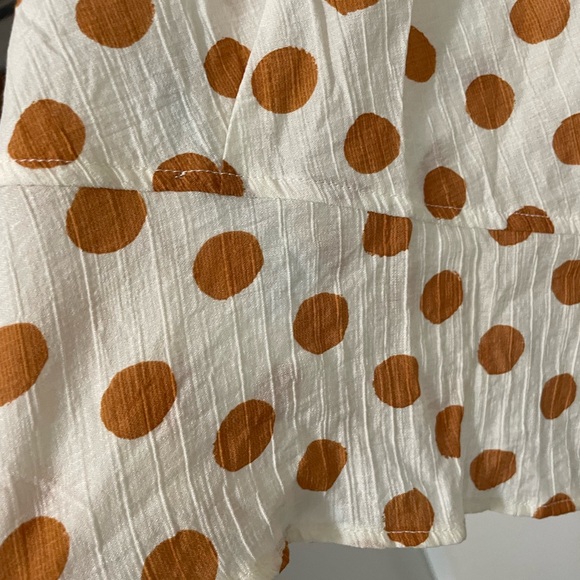 MNG Mango Open front White w rust
Polka dots puffy sleeve Camisole Blouse 10 - Picture 4 of 8